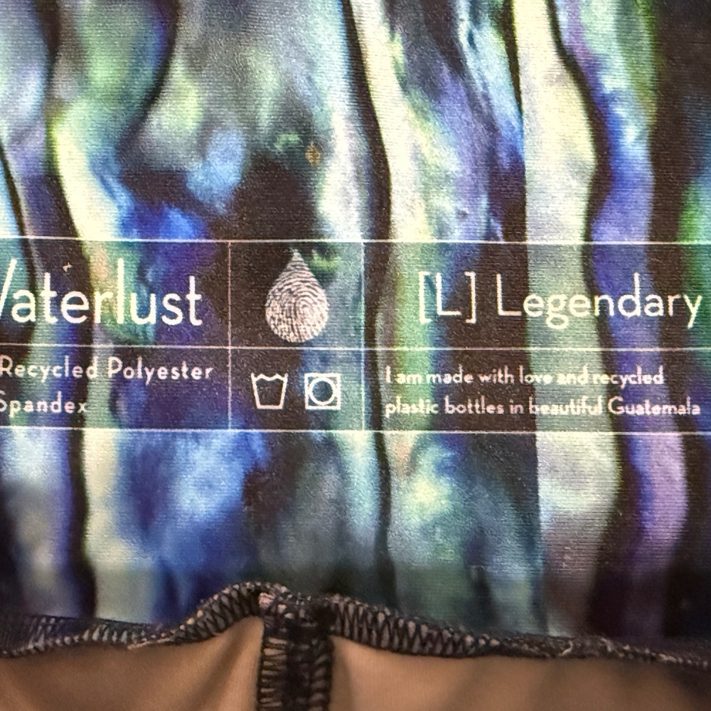 Waterlust  - ABALONE RESTORATION 8 INCH SHORTS - Large - Picture 3 of 3